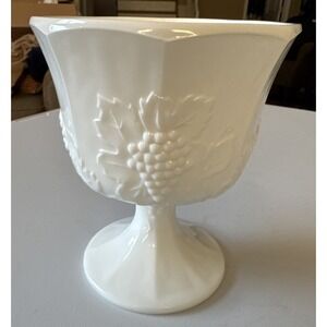 Indiana Glass Base Bowl Milk Glass Pedestal Harvest Grape Vintage MCM 60S White